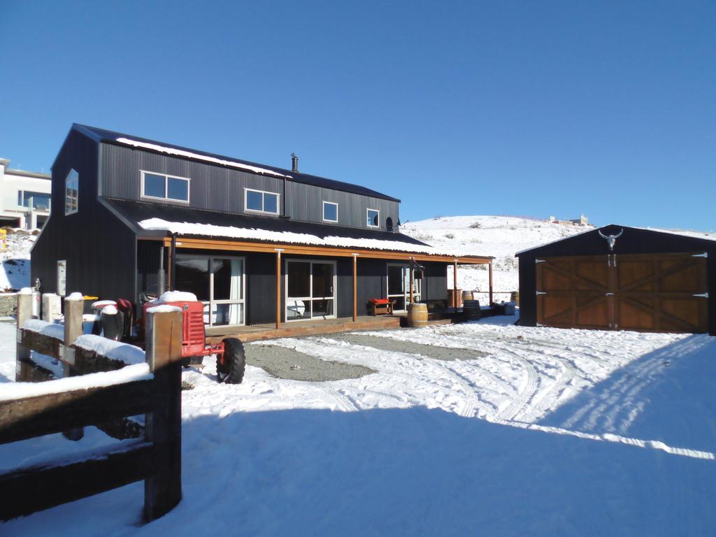 Tractor Shed Villa Lake Tekapo Dış mekan fotoğraf
